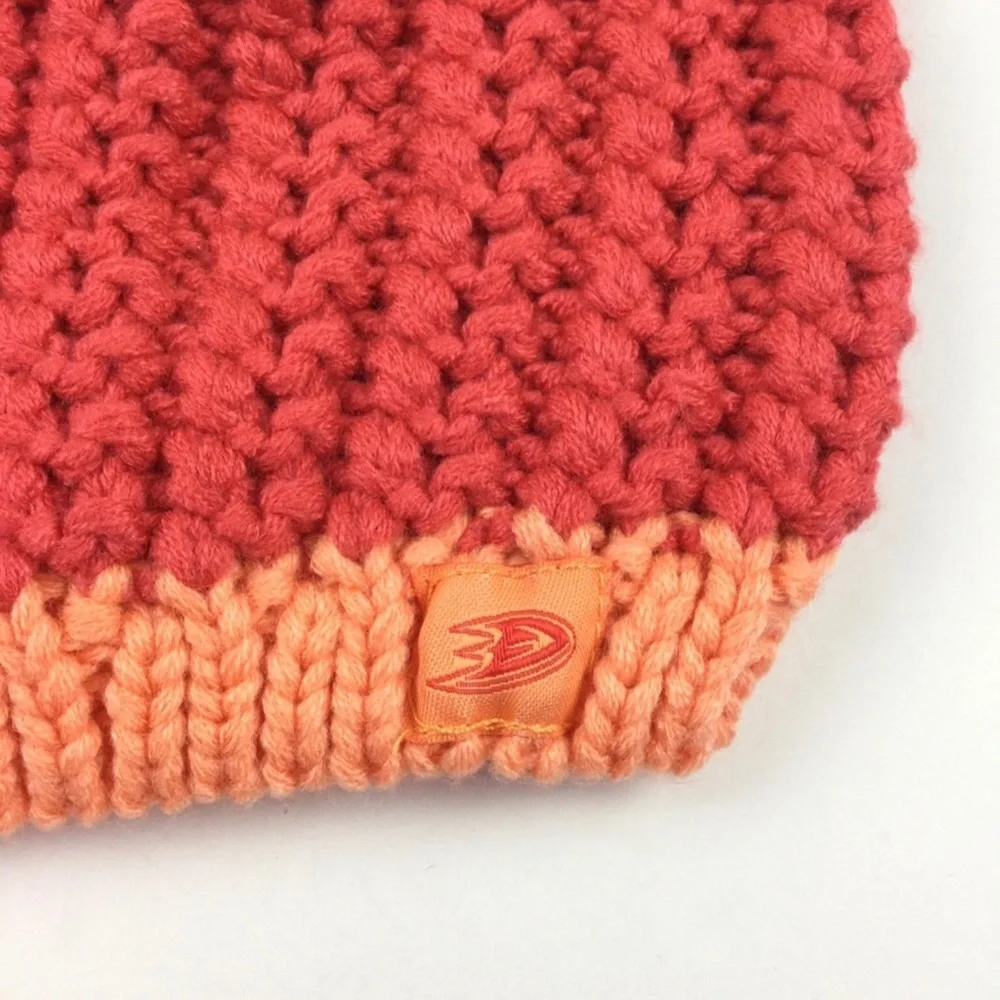 REEBOK x NHL NWT Anaheim Ducks Hockey Knit Beanie Women’s One Size - Picture 2 of 5